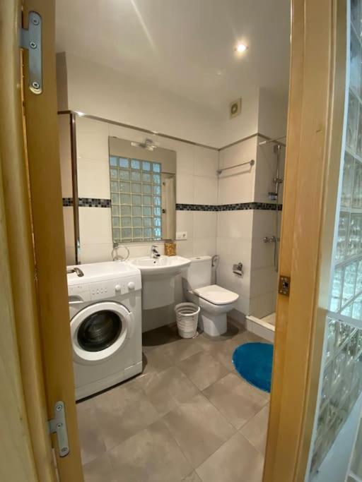 Luxury Complete Building In The Heart Of Sevilla Eksteriør bilde